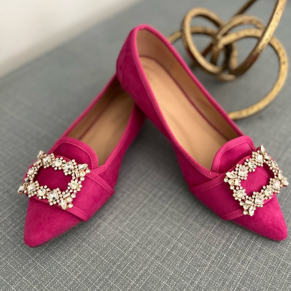 New, never worn Vici “Vanderpump” pink embellished faux suede flats